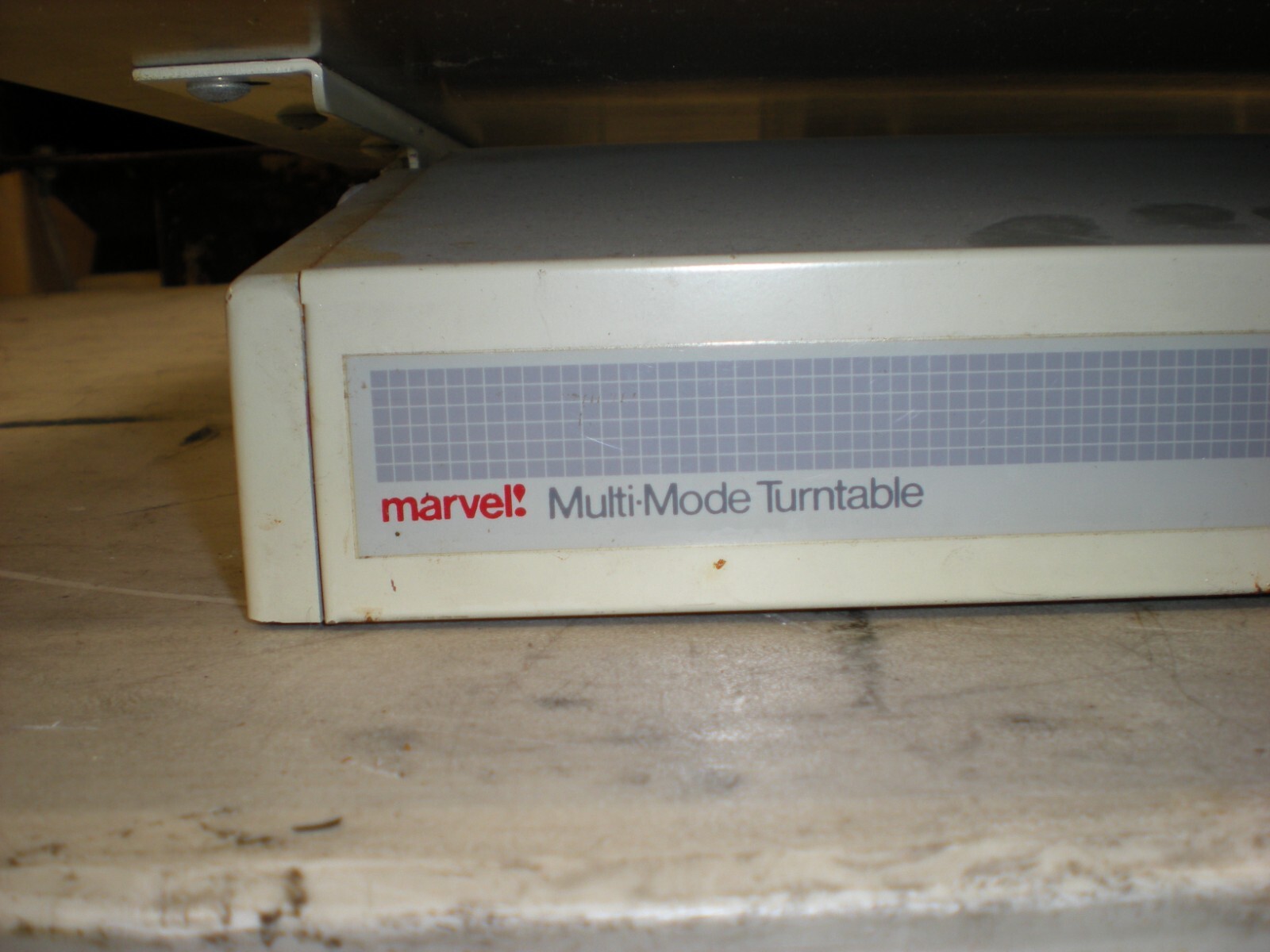 MARVEL! MULTI-MODE TURNTABLE