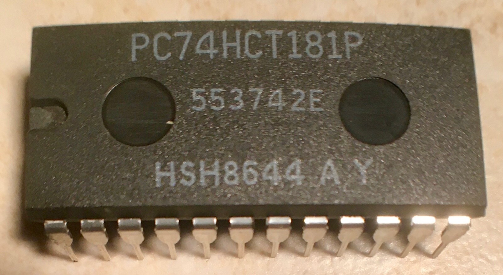Philips PC74HCT181P 74HCT181 Arithmetic Logic Unit/Function Generator - NOS