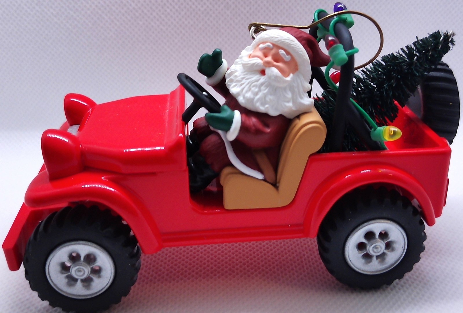 Hallmark Keepsake Ornament-Here Comes Santa Santa's 4x4 1996