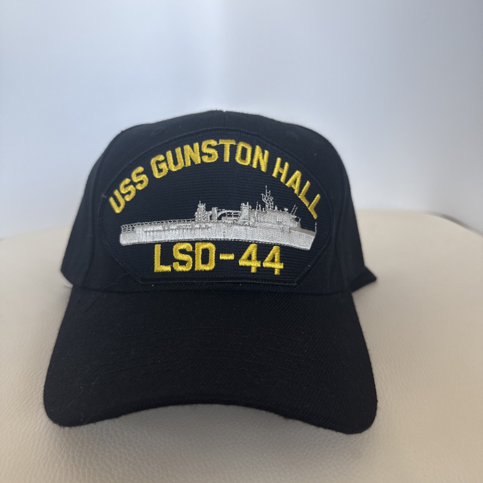 U.S. NAVY USS GUNSTON HALL LSD-44 TRUCK HAT BASEBALL CAP IN BLACK