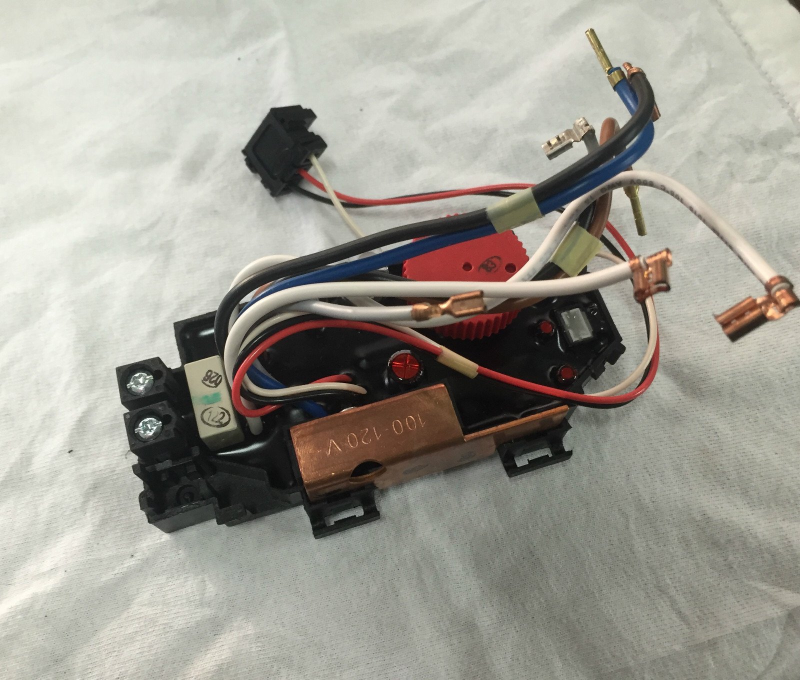 BOSCH 11241, 11248 Speed Governor Part # 1 617 233 033