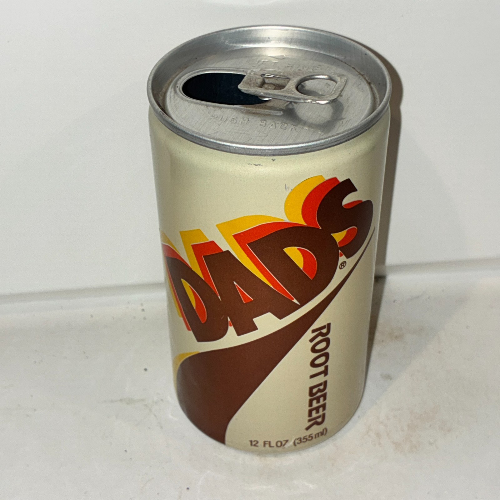 1970's Dads root beer soda can, aluminum