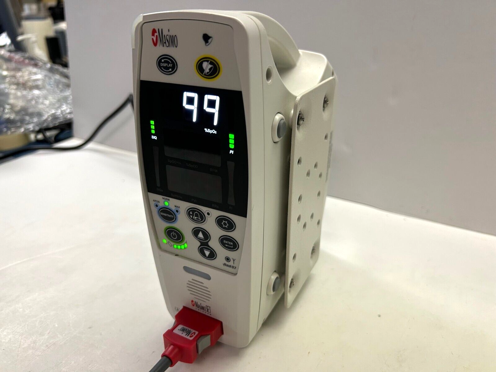 Vertical Masimo Rad-87 Pulse CO-Oximeter, Masimo SET Rainbow, Refurbished