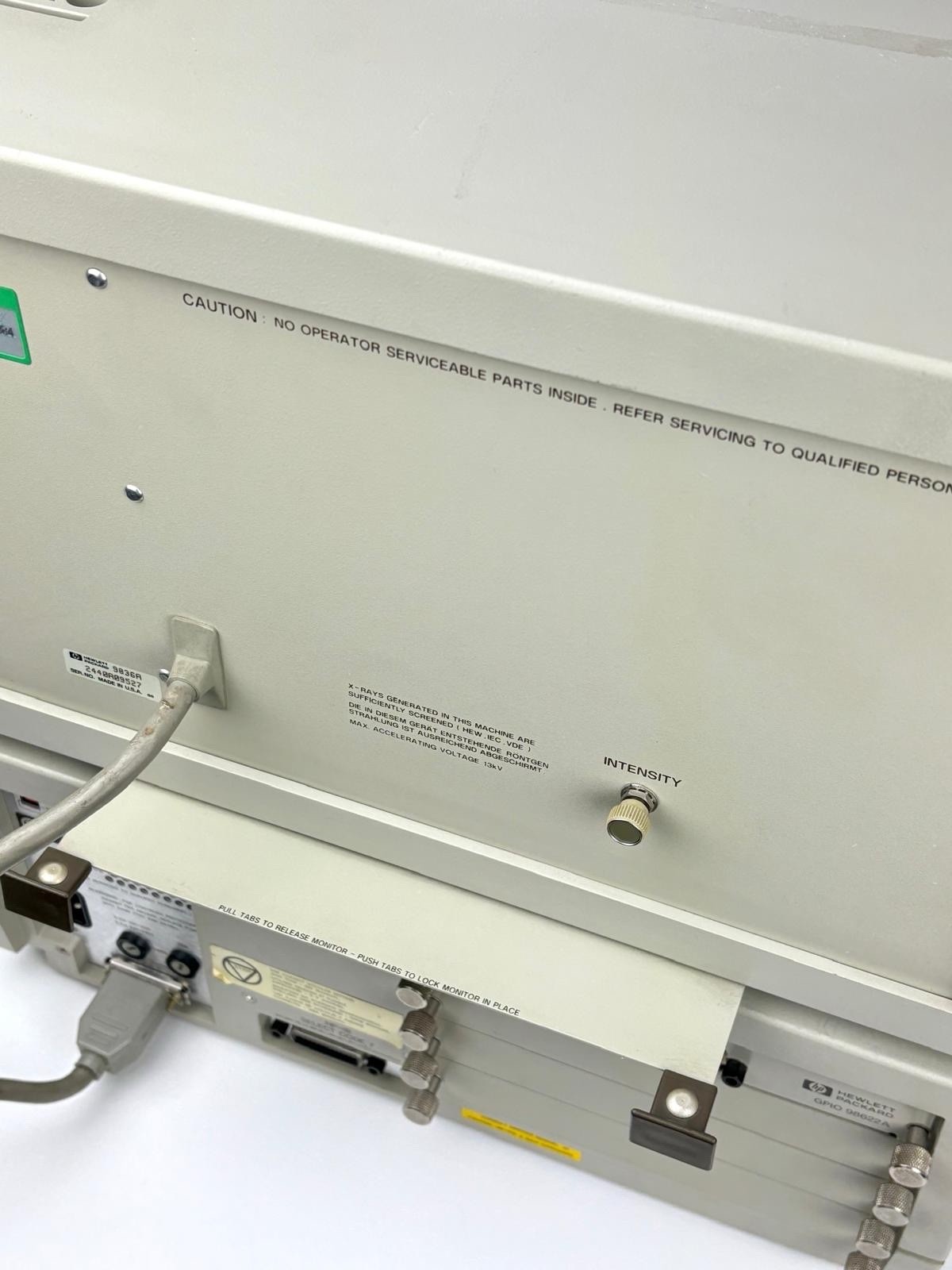 Vintage 1982 Hewlett Packard HP 9836A Computer Model 236