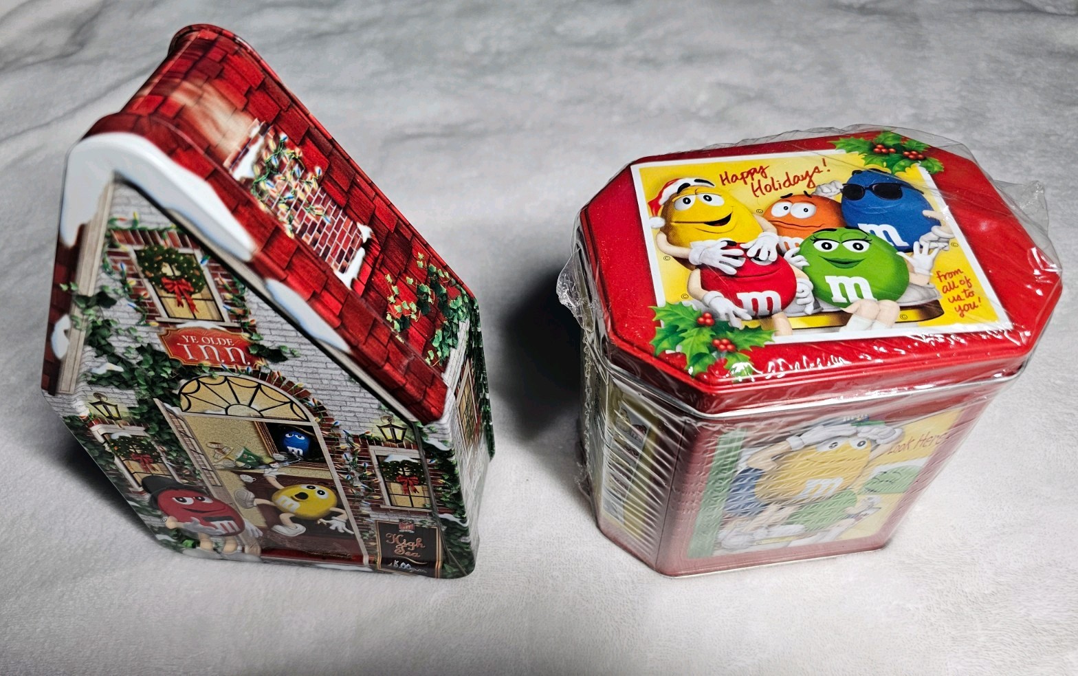 M&M's Christmas Limited Edition Village Series Tins- Tea House & Photo Booth