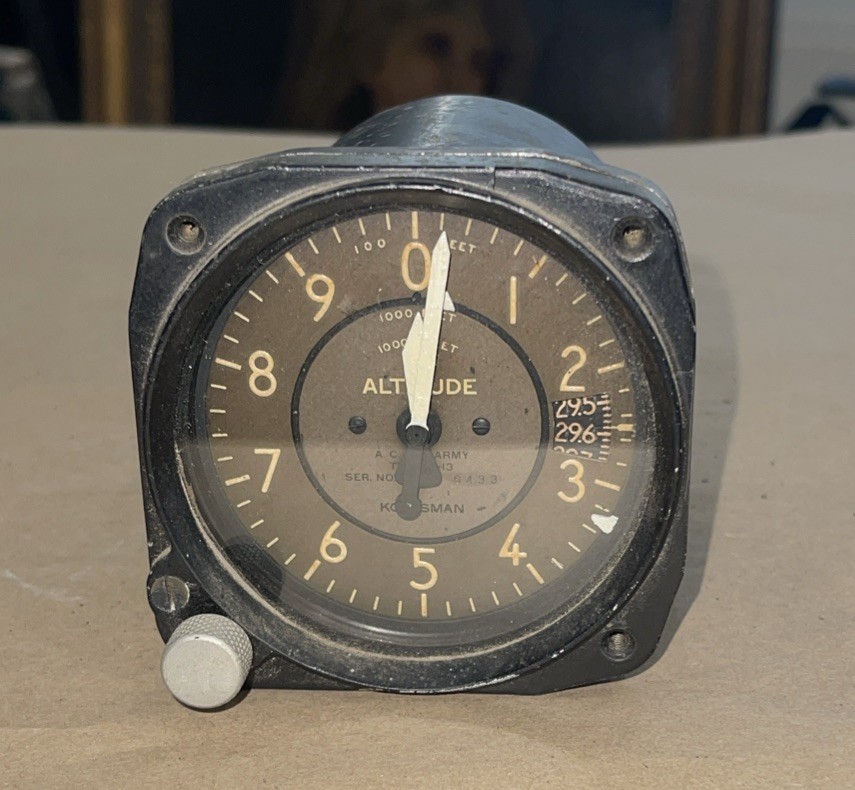 WWII-era Kollsman Altimeter Army Air Corps C-13  P/N 371K-05