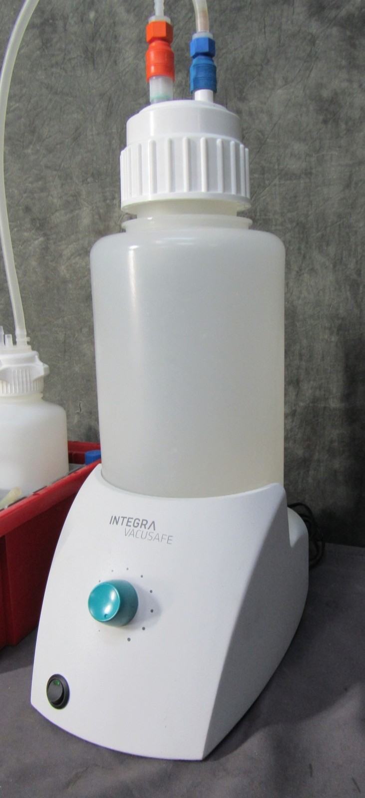 * Integra Vacusafe 158 3XX Vacuum Aspiration System
