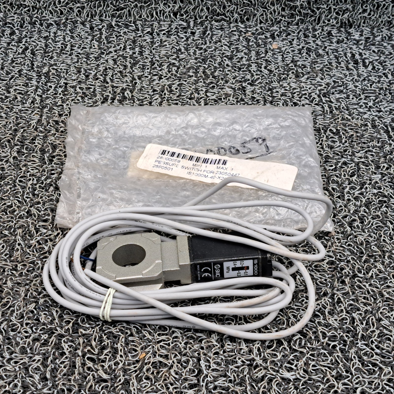 SMC IS 1000-40-X201 Pressure Switch for 23050447