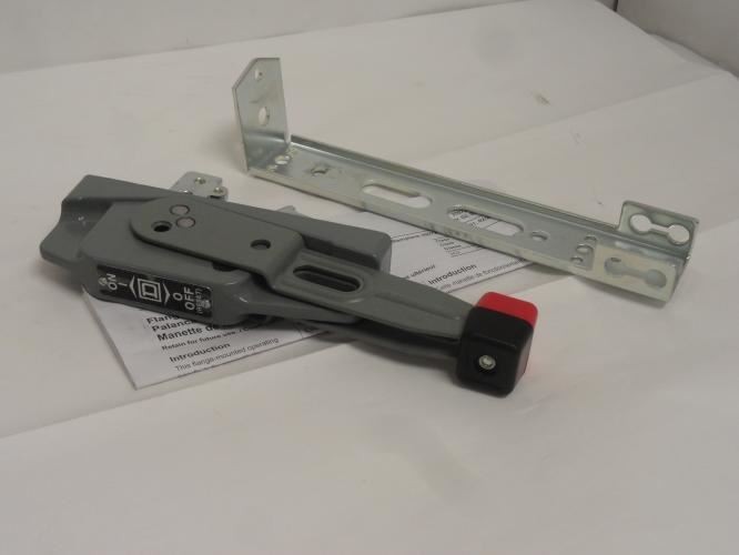 189149 New-No Box; Schneider 51140-278-01-D Square D Disconnnect Handle; 30-200A