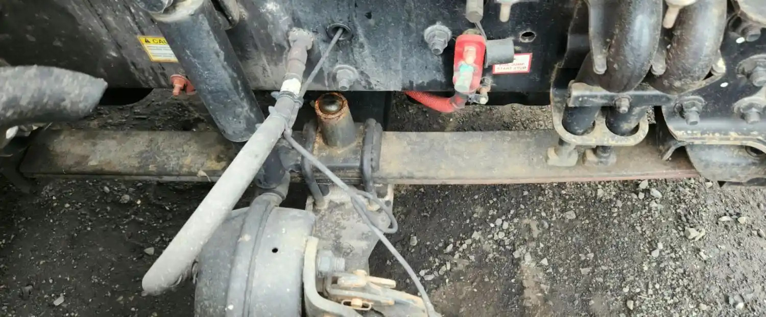 (Used) 2015 Freightliner Cascadia 125, FRONT LEAF SPRINGS Front Leaf & Springs