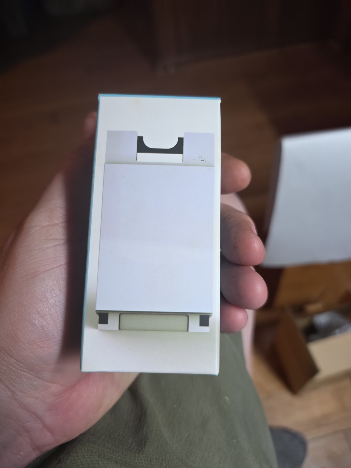 Deako Smart Switch 2.4 GHz Wi-Fi Bluetooth DS-CSMM-WHMC-UCX
