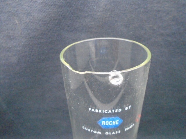 ROCHE 700mL Glass Cylindrical Chromatography Developing Jar 9” H x 2-3/4” D B