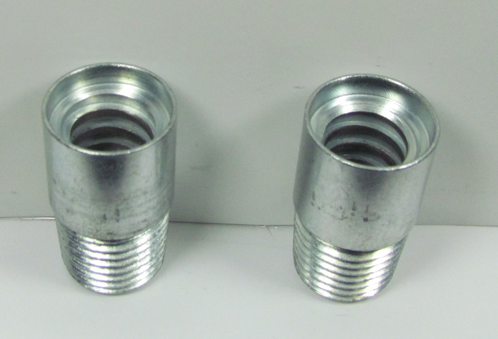 2 pc - Extension Pole Ultimate Adapter - USA Threads to Euro Threads Adapter z