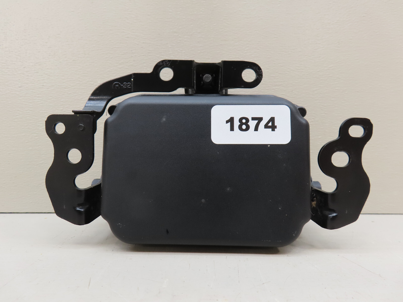 RAV4 FRONT DISTANCE CONTROL RADAR SENSOR OEM
