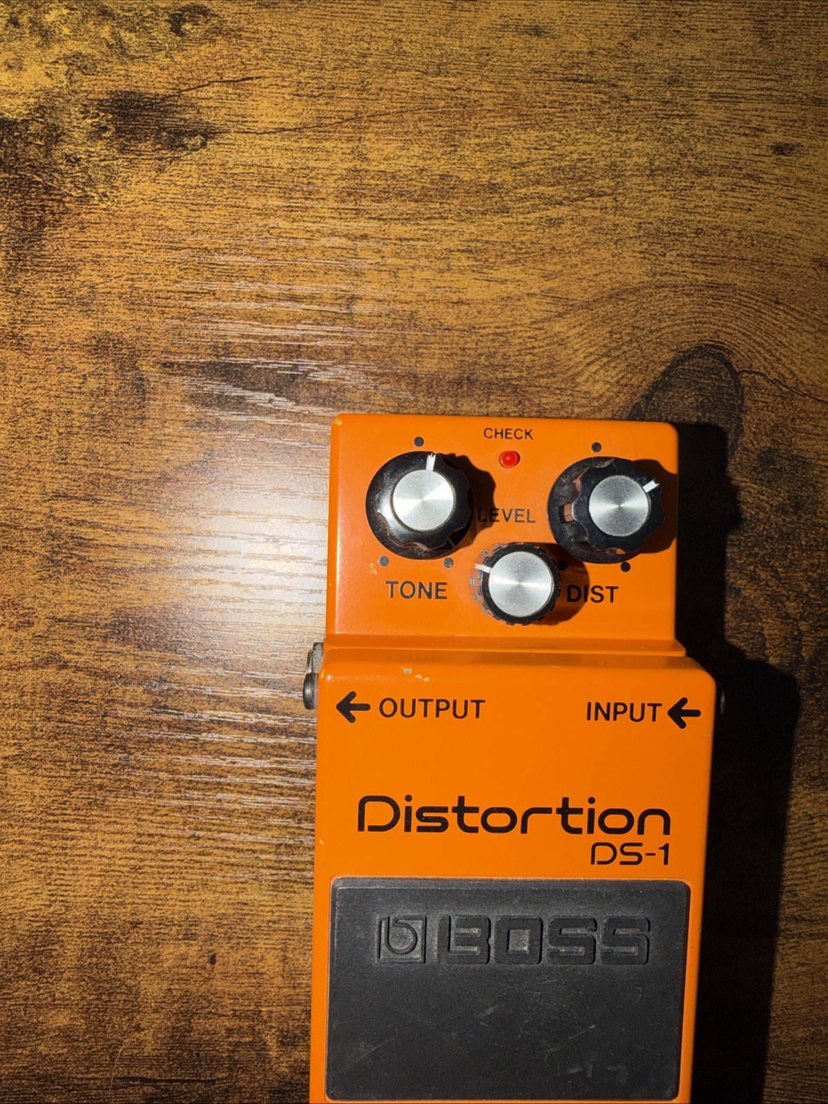 BOSS DS-1 distortion pedal - TESTED