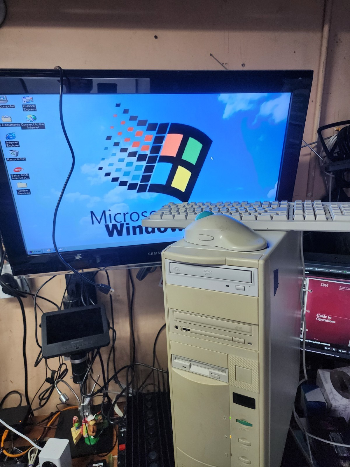 Vintage PC INTEL ADVANCED/AS (ATLANTIS) Pentium CPUSIS 6326 GPU 64MB RAM