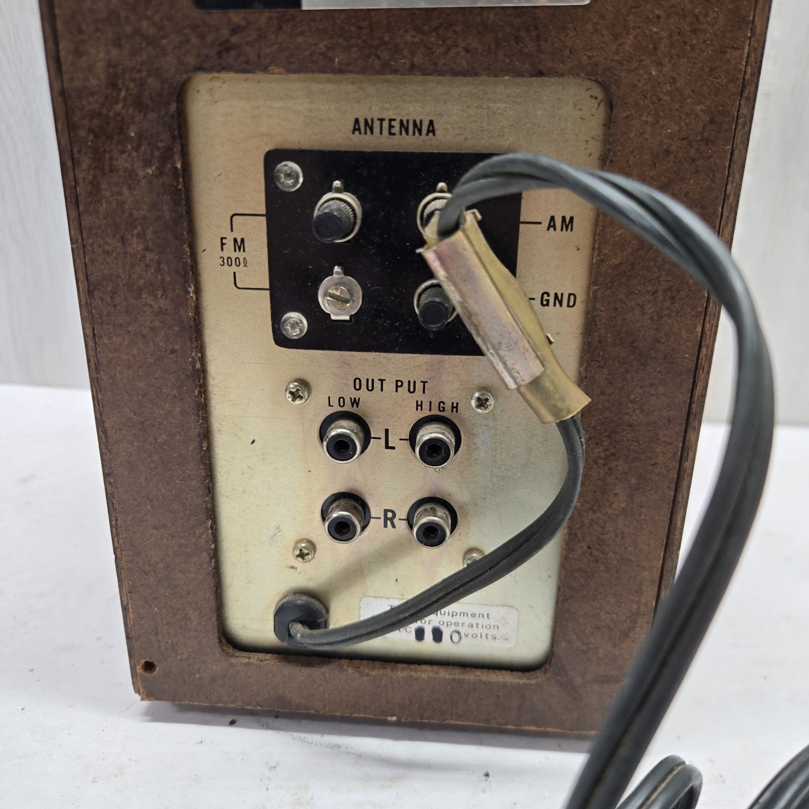 Sony ST-80F Vintage Solid State Stereo Tuner Tested Powers ON Works