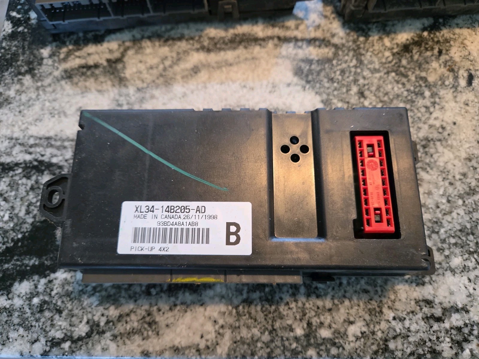 XL34-14B205-AD Ford F150 F-150 ecu ecm 1999 computer