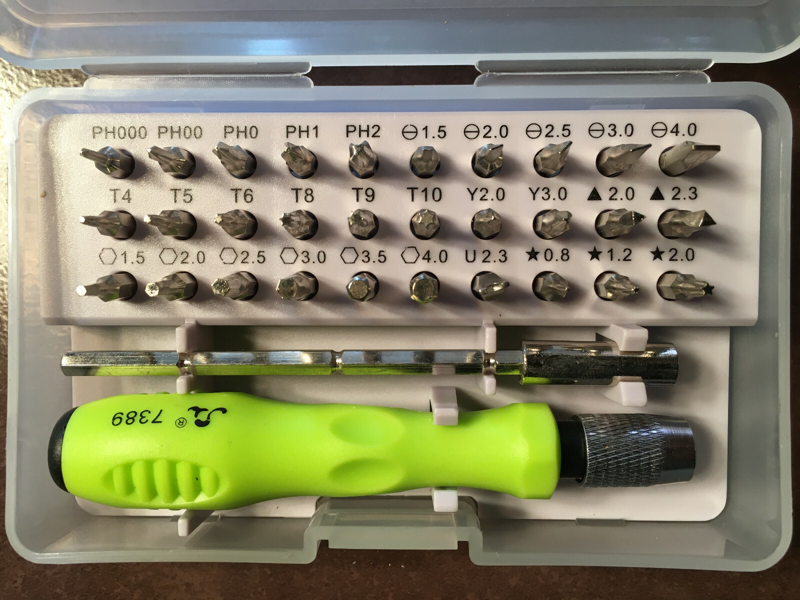 32 in 1 Precision Interchangeable Magnetic Screwdriver Set Mini Screwdriver Bits