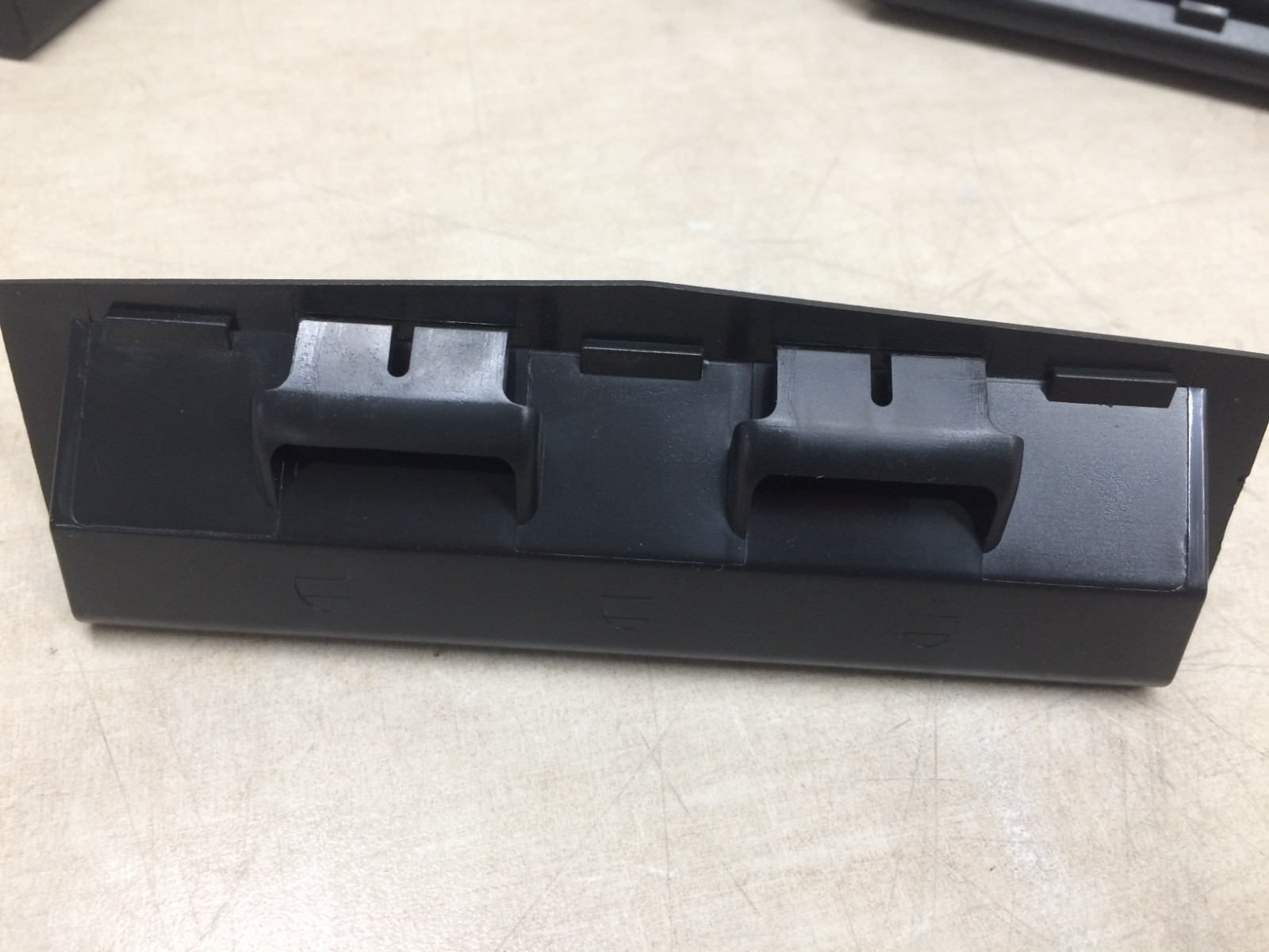 Lot of 4 Middle Atlantic BGR Series Side Panel Cover Handle Grip Rack