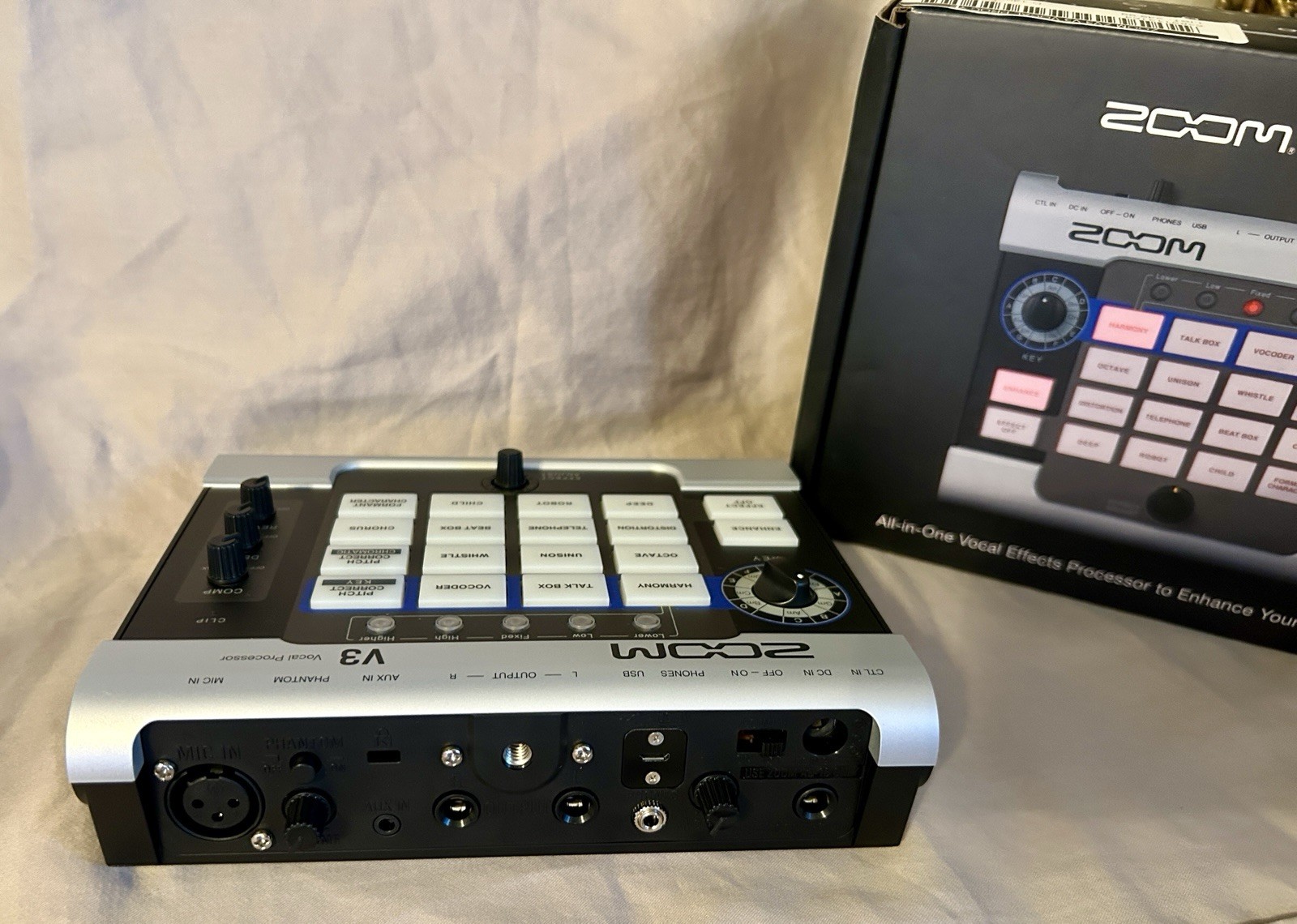 NEW Zoom V3 Vocal Processor USB Audio Interface 16 Voice Effect 3-Part Harmonies