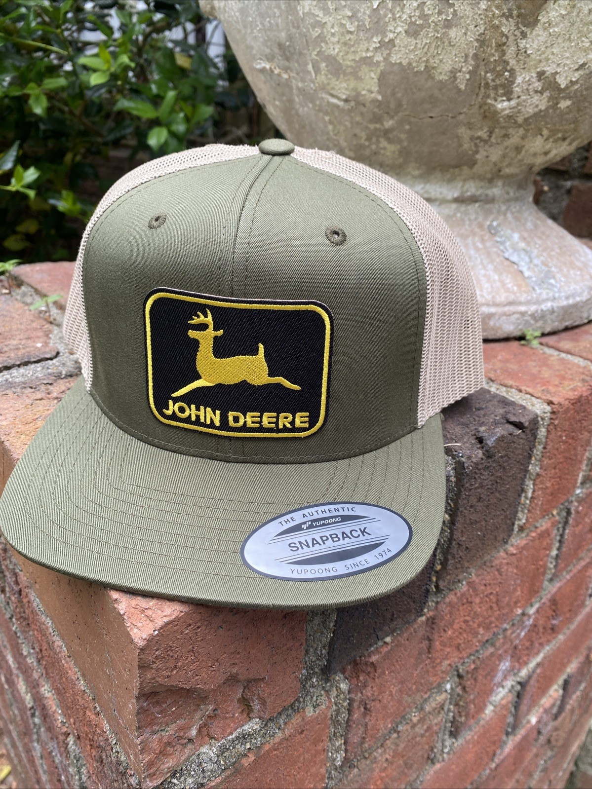 John Deere Farmer embroidered patch On flatbill Snapback Trucker Hat Yupoong