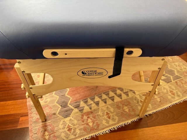 Custom Craftworks Athena Massage Table Ultra Leather Touch Response Memory Foam