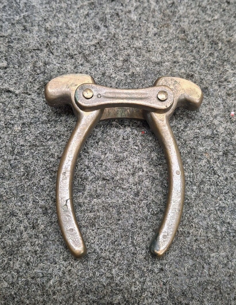 Antique Brass Ramrod Puller.  Bx8