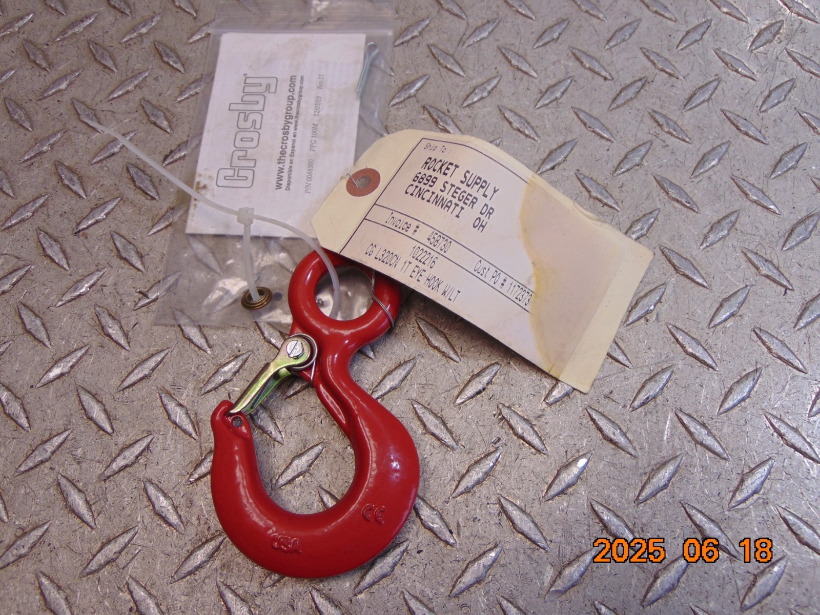 CROSBY BULLARD CG L320CN 1-TON EYE HOOK