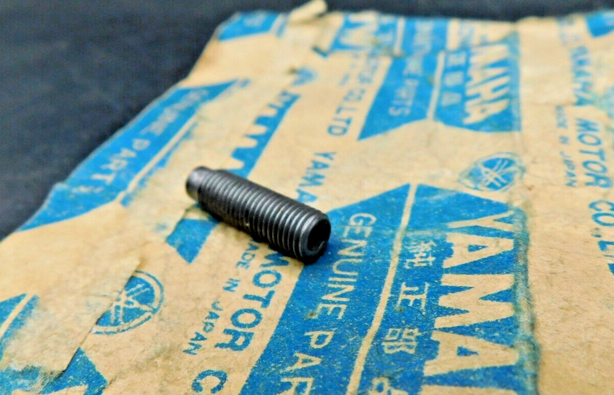 NOS OEM Valve Adjusting Screw Yamaha  1976 1977 XS360 & 1977-1982 XS400