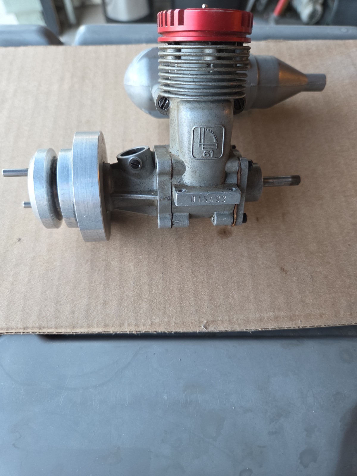 RC Airplane Engine Vintage VECO 61 Glow Engine w/ Muffler