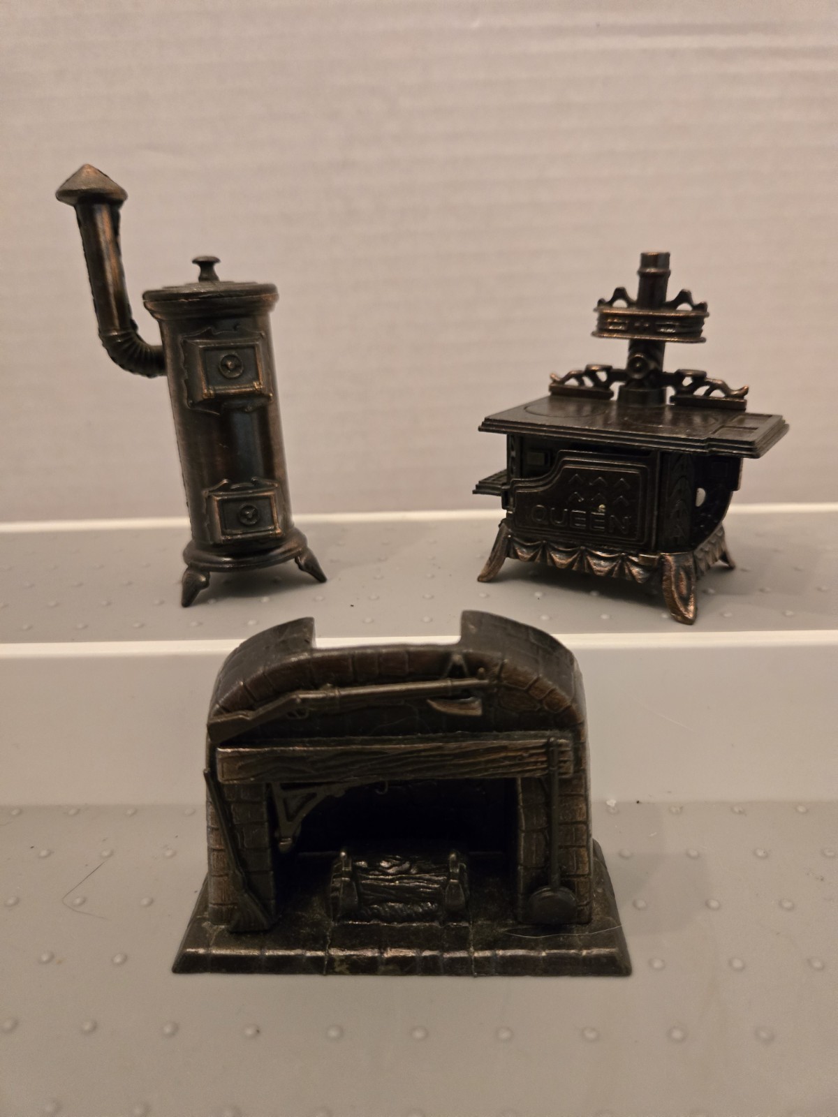 Lot of 3 Vintage DieCast Pencil Sharpeners 2 Stoves, 1 Fireplace, Hong Kong