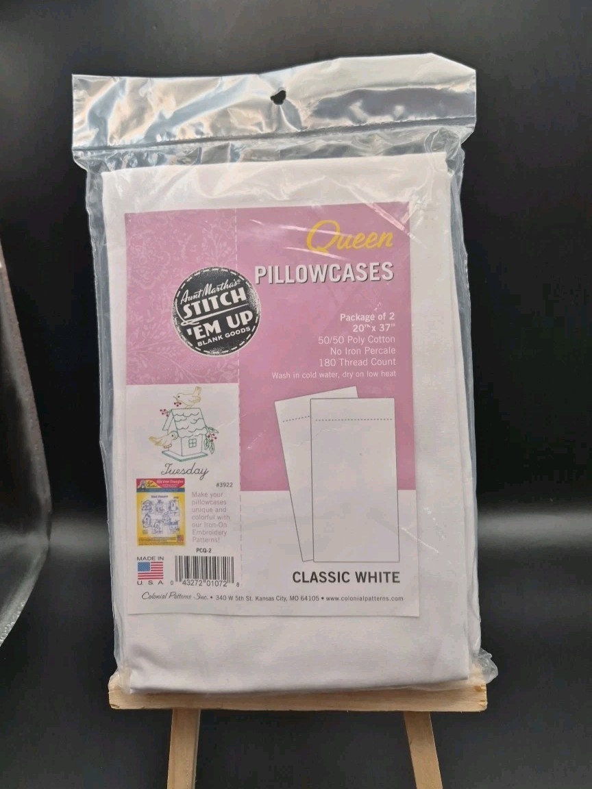 Stitch 'Em Up Queen Sized Pillowcase Pair 20"x37" White Aunt Martha's NIP
