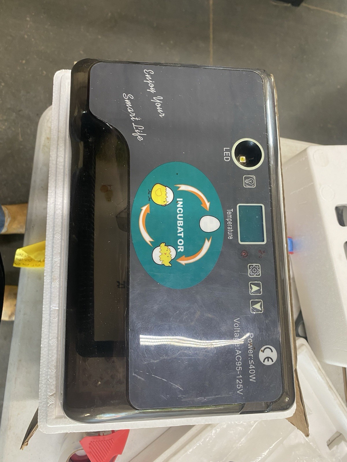 HHD 12 Egg Digital Incubator
