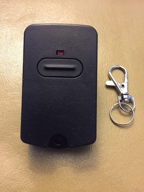 GTO RB741 GATE OPENER, MIGHTY MULE FM135 BLACK CASE TRANSMITTER REMOTE CONTROL