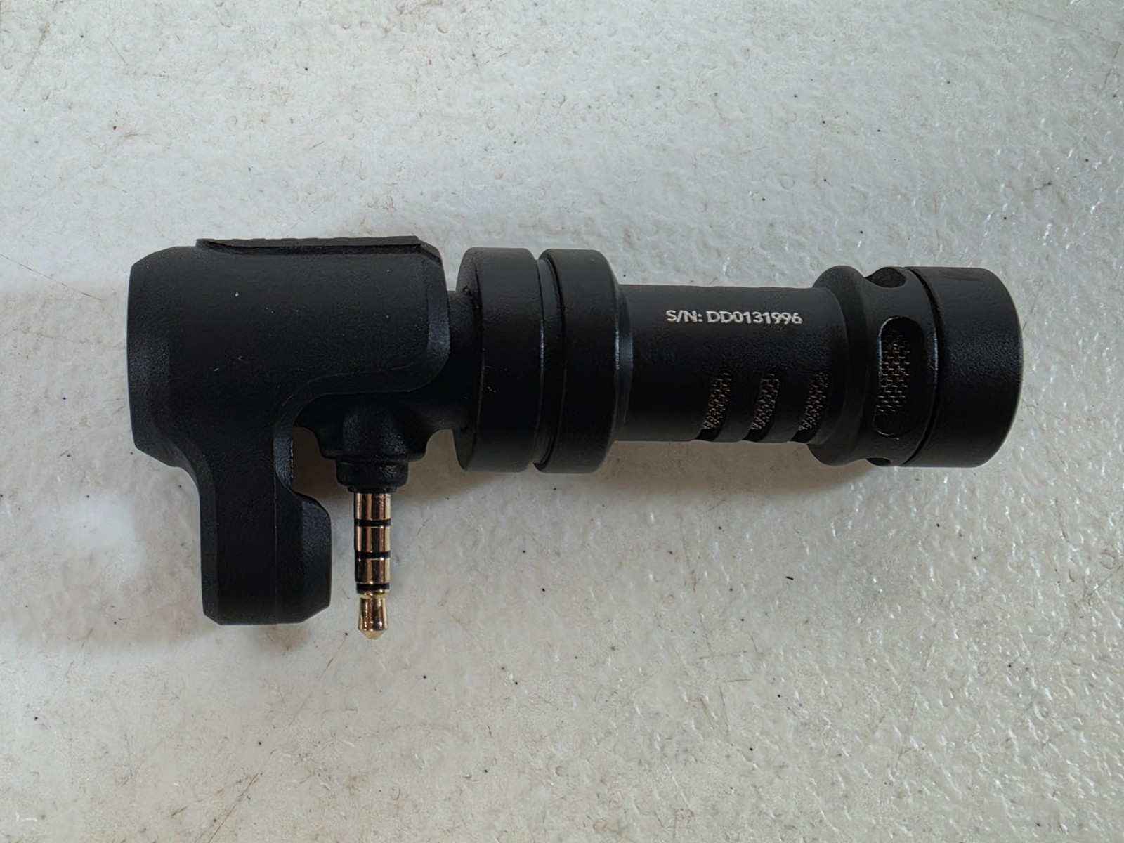 Rode VideoMic Me Directional Microphone w/ Deadcat Windshield for iPhone iPad