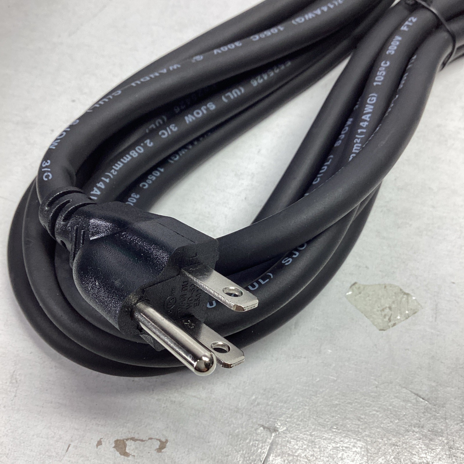 Pergolux X103 6M SJOW 14AWG Cable with US Plug