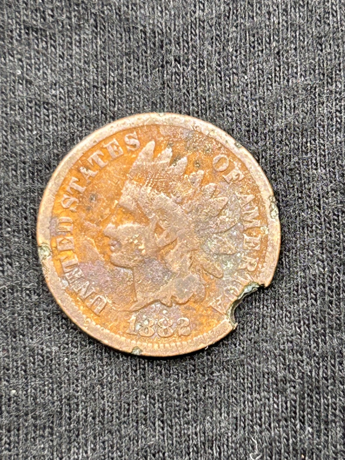 1882 INDIAN HEAD CENT WITH POSSIBLE PLANCHET DEFECT