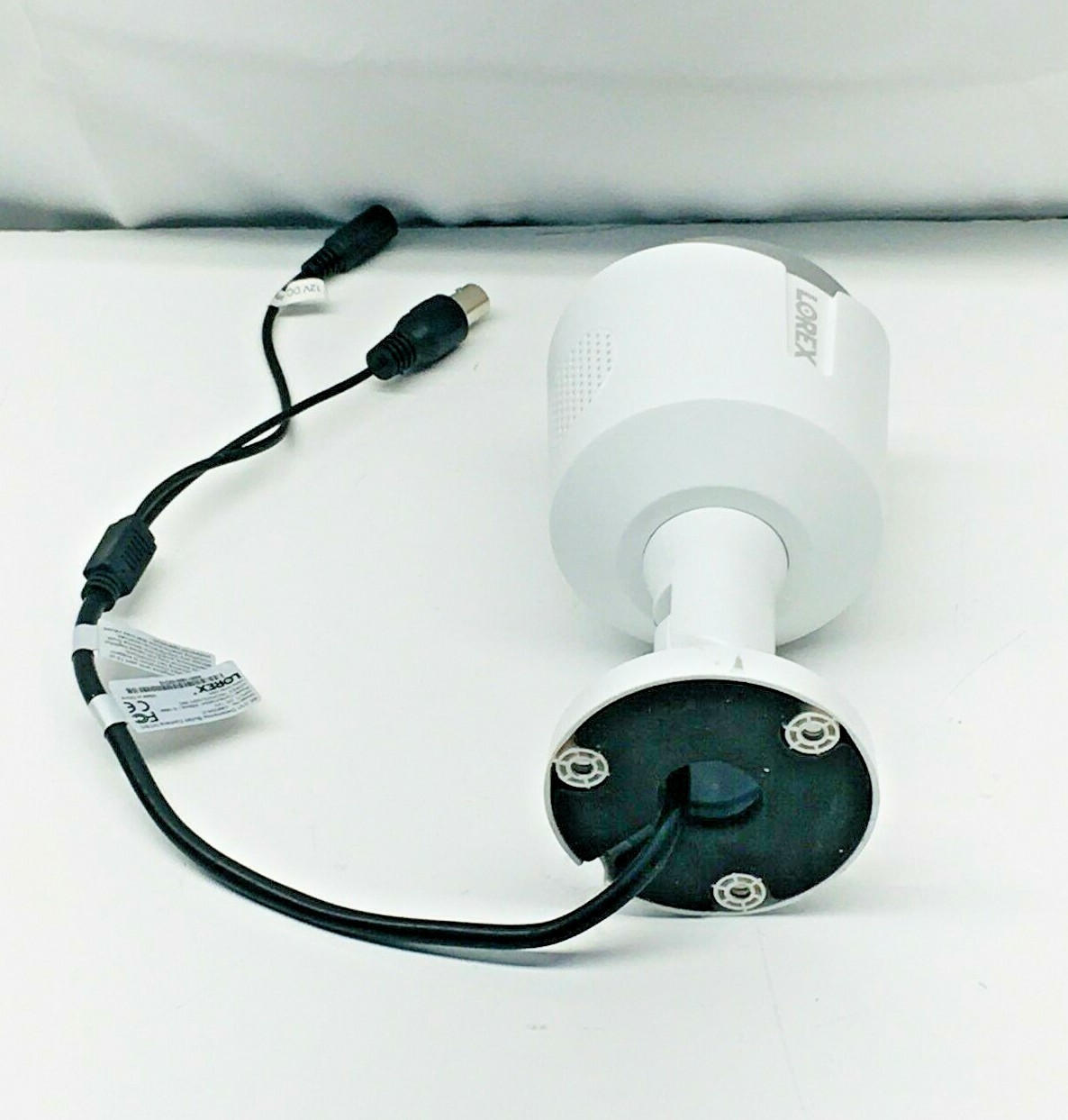 Lorex C882DA-Z 4K Ultra HD Active Deterrence Security Camera Night Color Vision