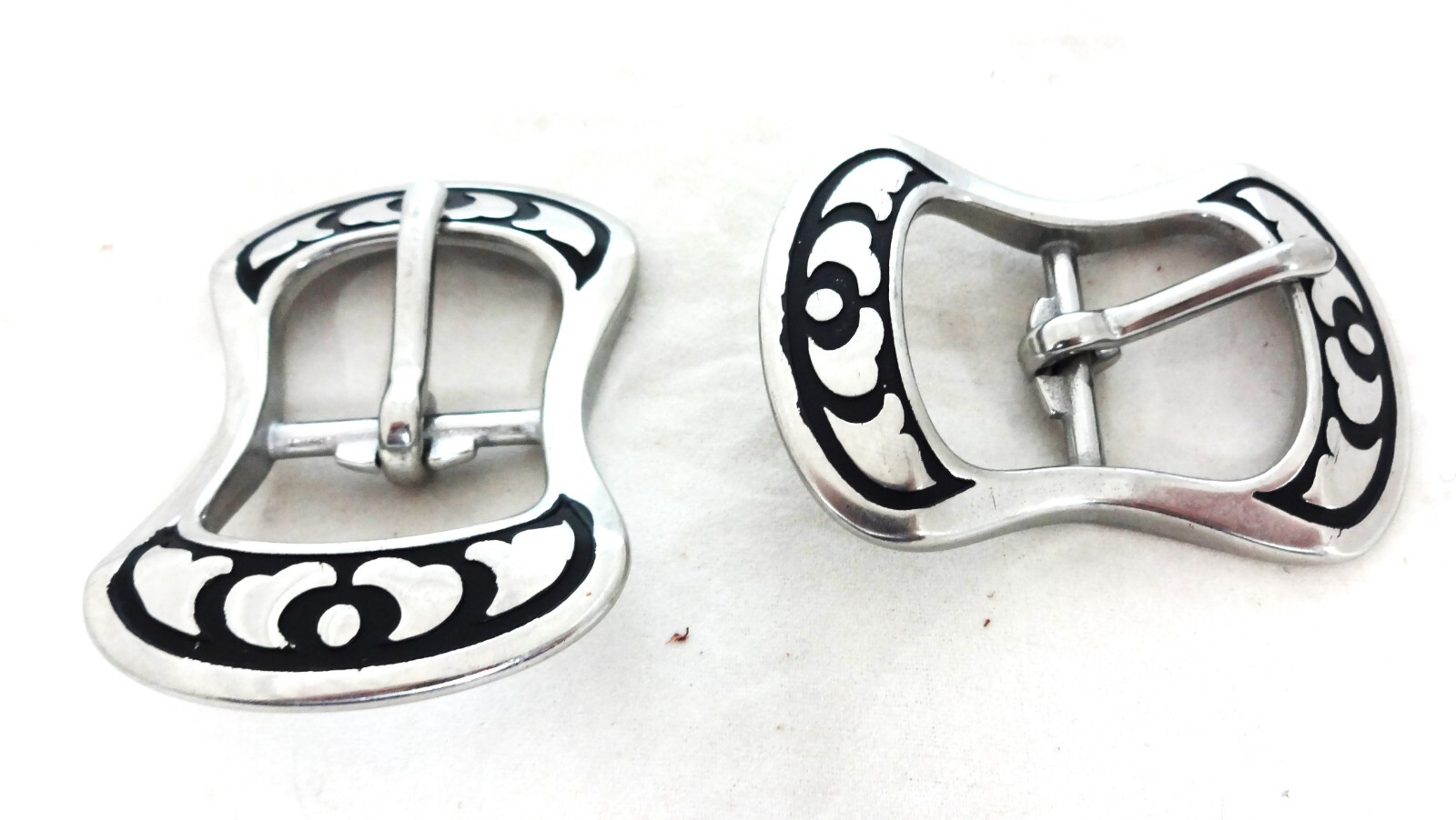 Jeremiah Watt Laylow Double Buckle Floral 1"  Saddle Horse New Pair Stainless