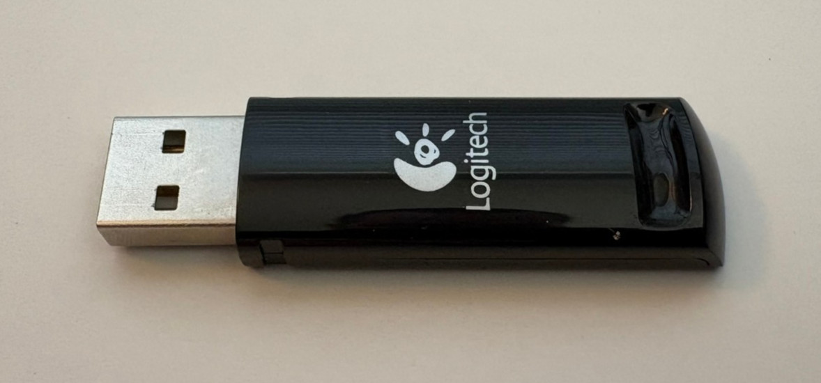 Logitech C-U0005 USB Dongle Only for R400 Laser Presentation