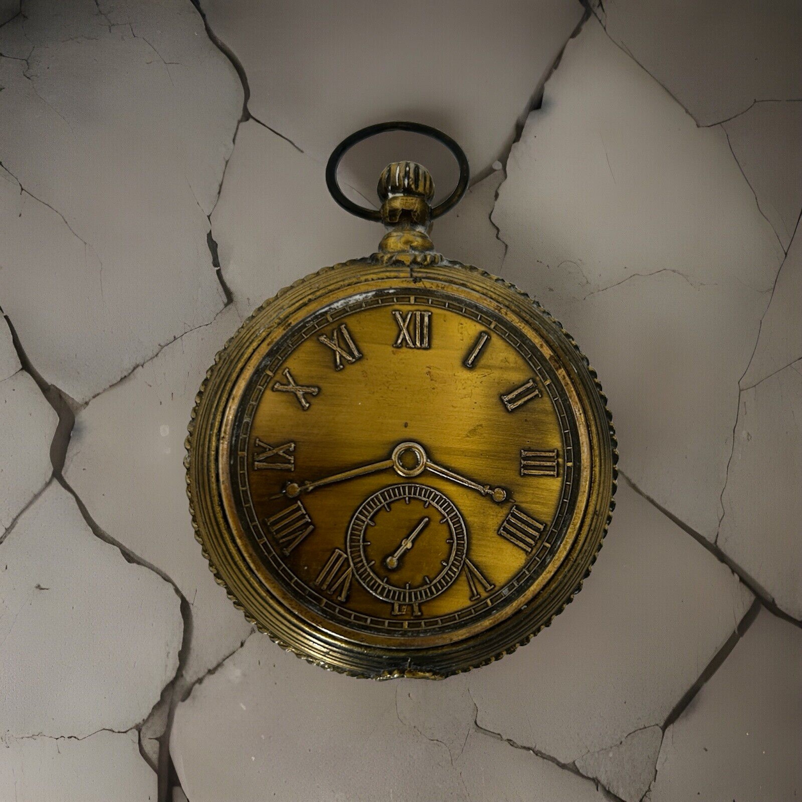Vtg 1980’s Gallery Originals Heavy Metal Shaped Pocket Watch Pencil Sharpener