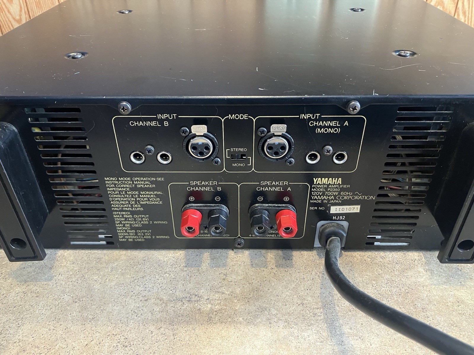 Yamaha P2350 Power Amplifier Tested Working
