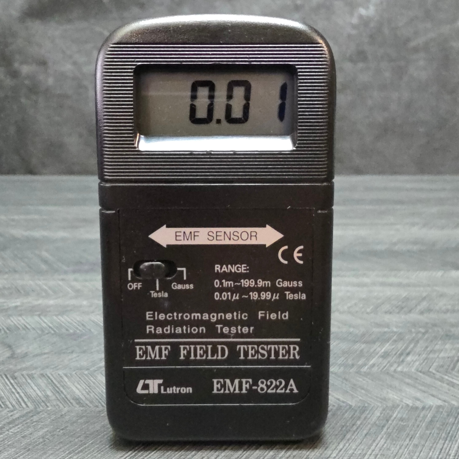 LT Lutron EMF-822A EMF Field Tester Handheld Tested And Fully Functional