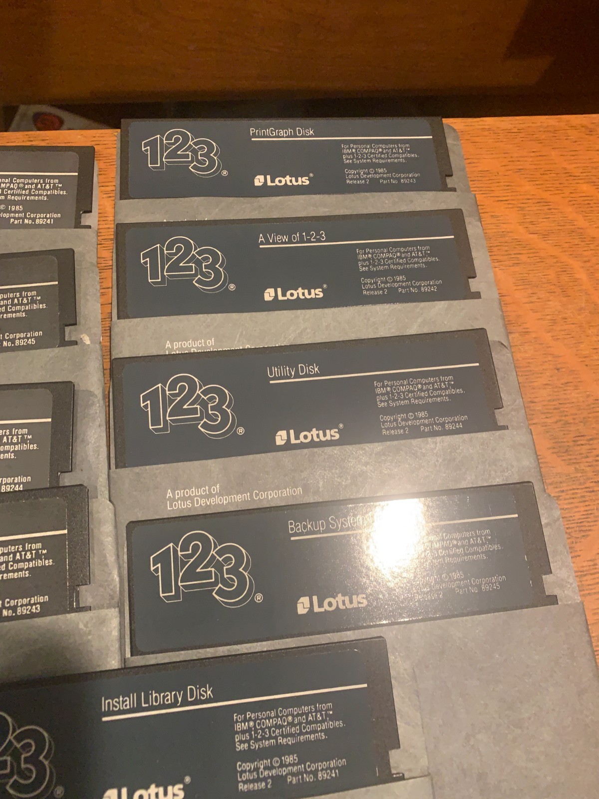 LOTUS 123 1-2-3 Release 2 Software 5.25" Floppy 1985 Computer Program Disks Only