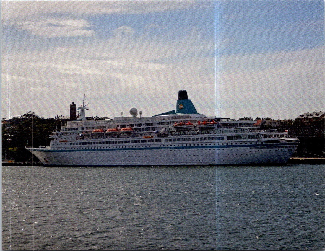 (999) 27-5-2025 - PICS postcard - Cruise Ship / Paquebot - MS Albatros
