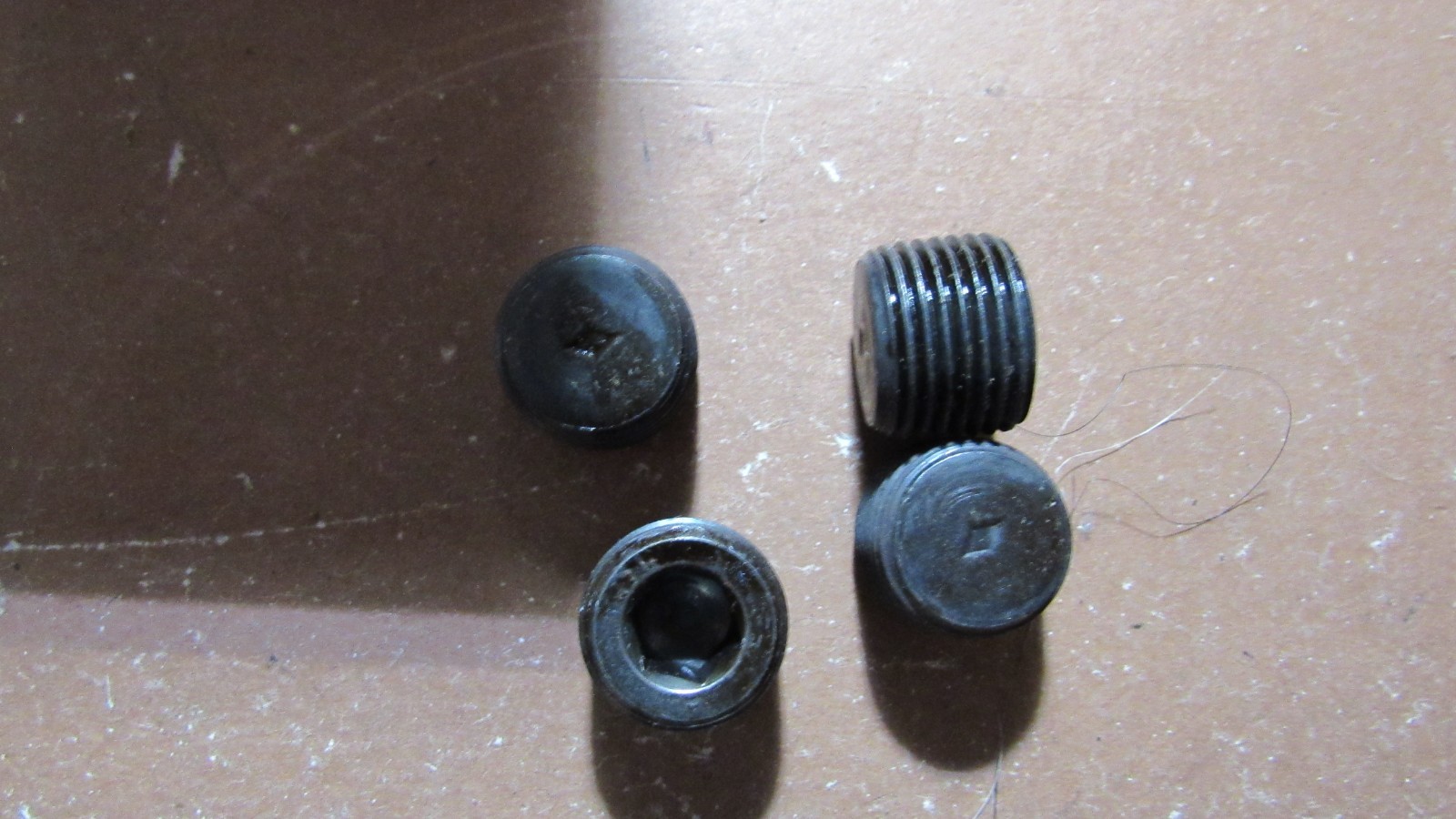 3/8" Alloy Dry-Seal Pipe Plugs Black Oxide USA Made Box of 17