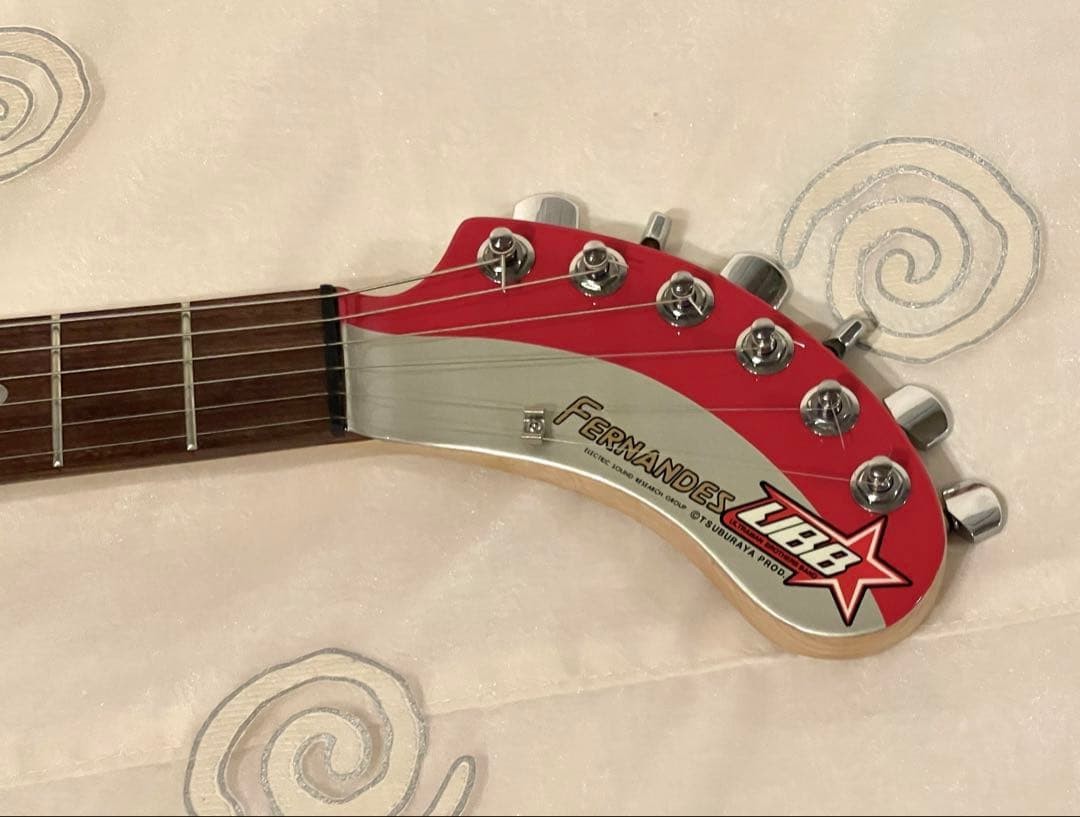 FERNANDES ZO-3 Ultraman modified high gain/with effect loop