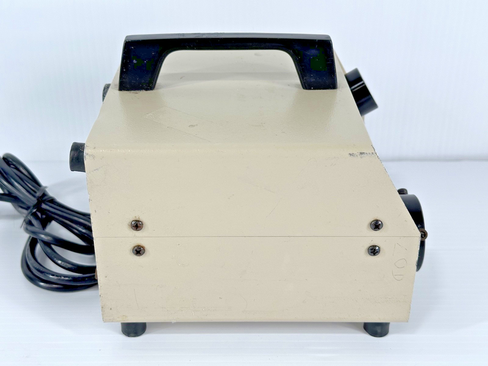 McBain Instruments FOI-1 Fiber Optic Illuminator Light Source Tested Working