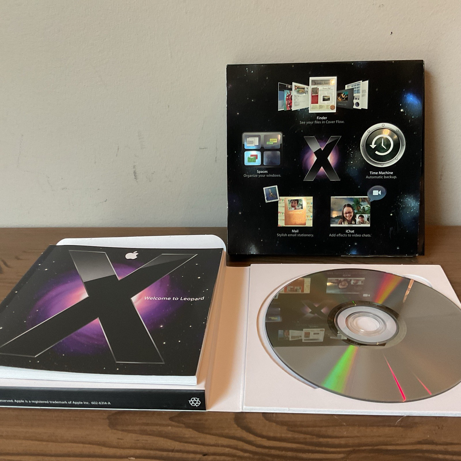 Vtg 2007 APPLE MB021Z/A MAC OS X LEOPARD VERSION 10.5 INSTALL DVD